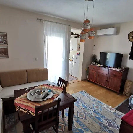 בית נופש Selma *